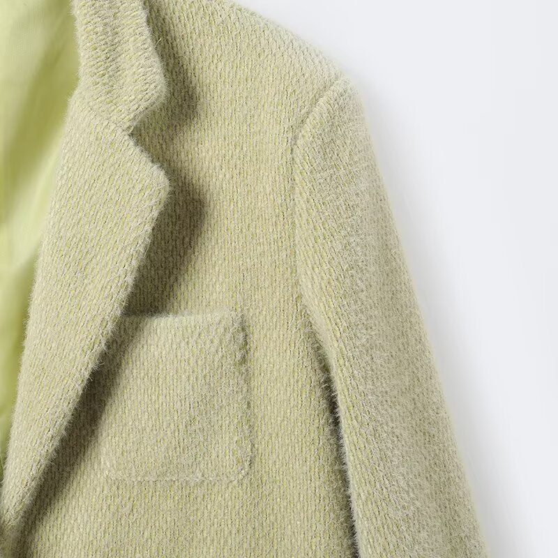 Collar long sleeved buckle green suede suit for women