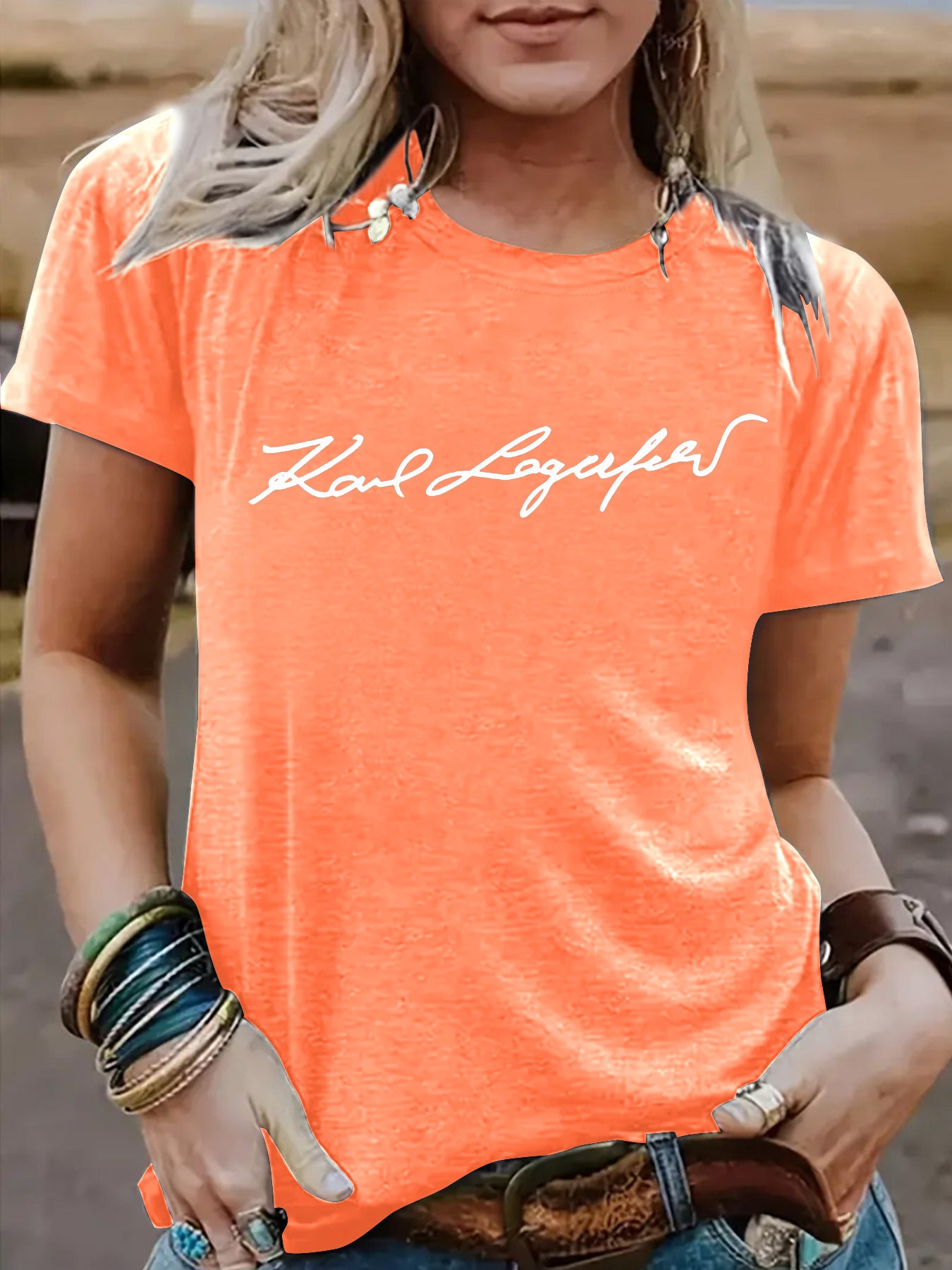 Short sleeved slogan